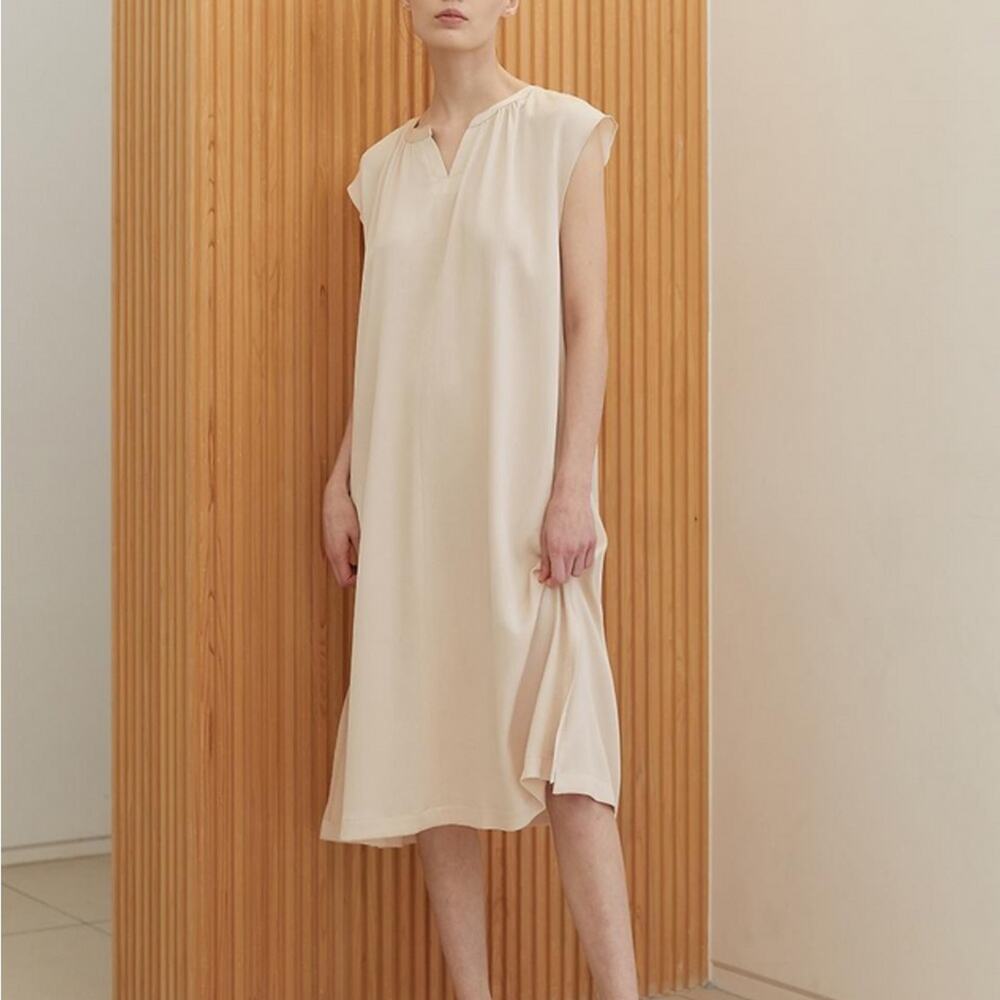 H&M Off-White Dress